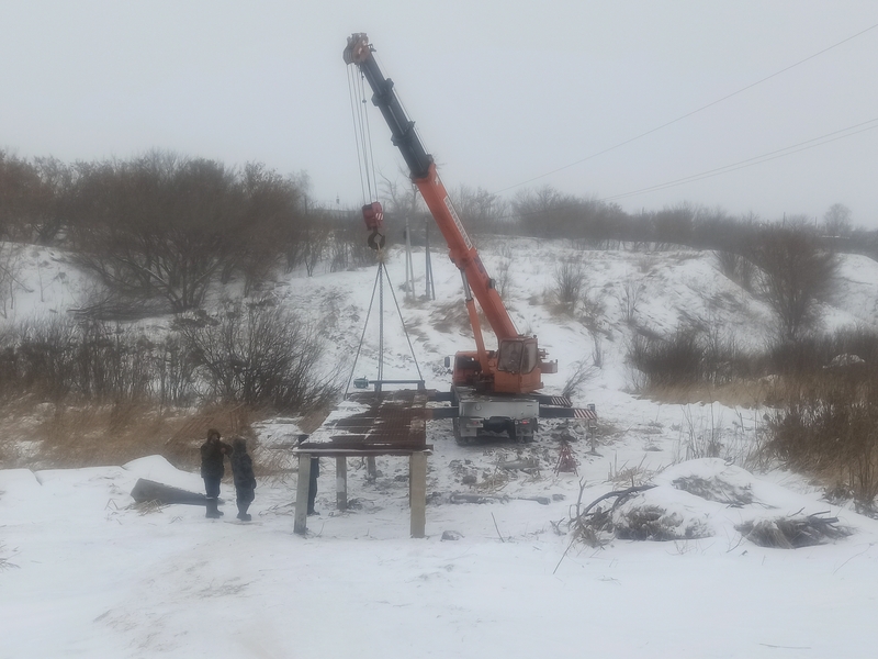 Продолжается строительство.
